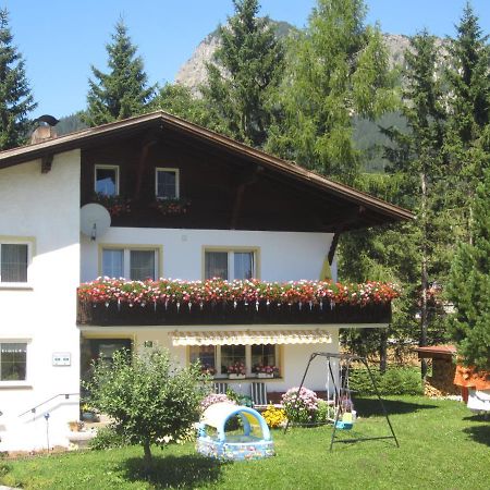 Pension Tannheim Exteriér fotografie